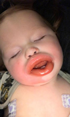 big-lips-56.jpg